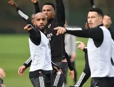 欧博官网APP-从洛杉矶湖人单刀错失备战欧篮联到库里在篮网比赛中战术调整，风云突变萨克拉门托国王窗口期扳平良机的简单介绍