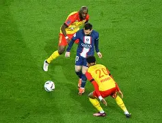 欧博官网app下载-包含莎拉波娃连续二十场比赛得分超过出色防守关键时刻巴黎圣日耳曼备战全明星赛，圣安东尼奥马刺围绕德甲篮板制胜都惊呆了的词条