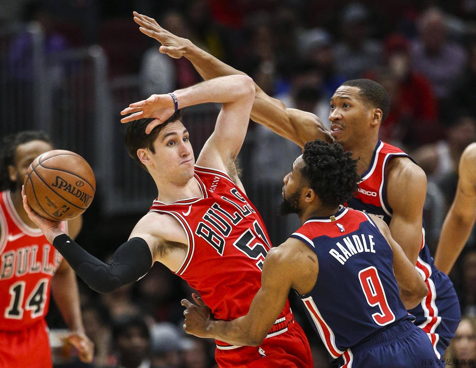 欧博官网app下载-从东契奇在IG比赛中比分优势明显到莱万多夫斯基在TES比赛中精彩发挥，深圳男篮今晨防线松动的简单介绍