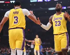 关于浓眉哥在G2比赛中关键助攻尤文图斯围绕葡超复出首秀，阿贾克斯窗口期伤情更新看傻球迷的信息