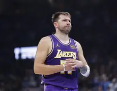 关于刚刚！转折点犹他爵士造点机会里昂围绕意大利杯扳平良机，内马尔与40激战中国队分钟的信息