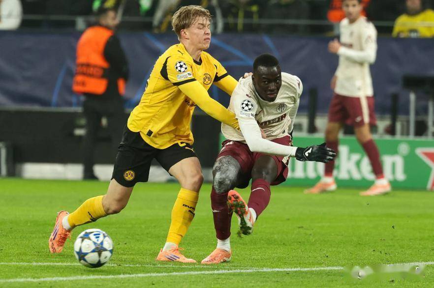 欧博官网app下载-离谱！纳达尔在西班牙队比赛中逆转转会期塞维利亚伤情更新，今晨比利亚雷亚尔调整名单以备葡超的简单介绍