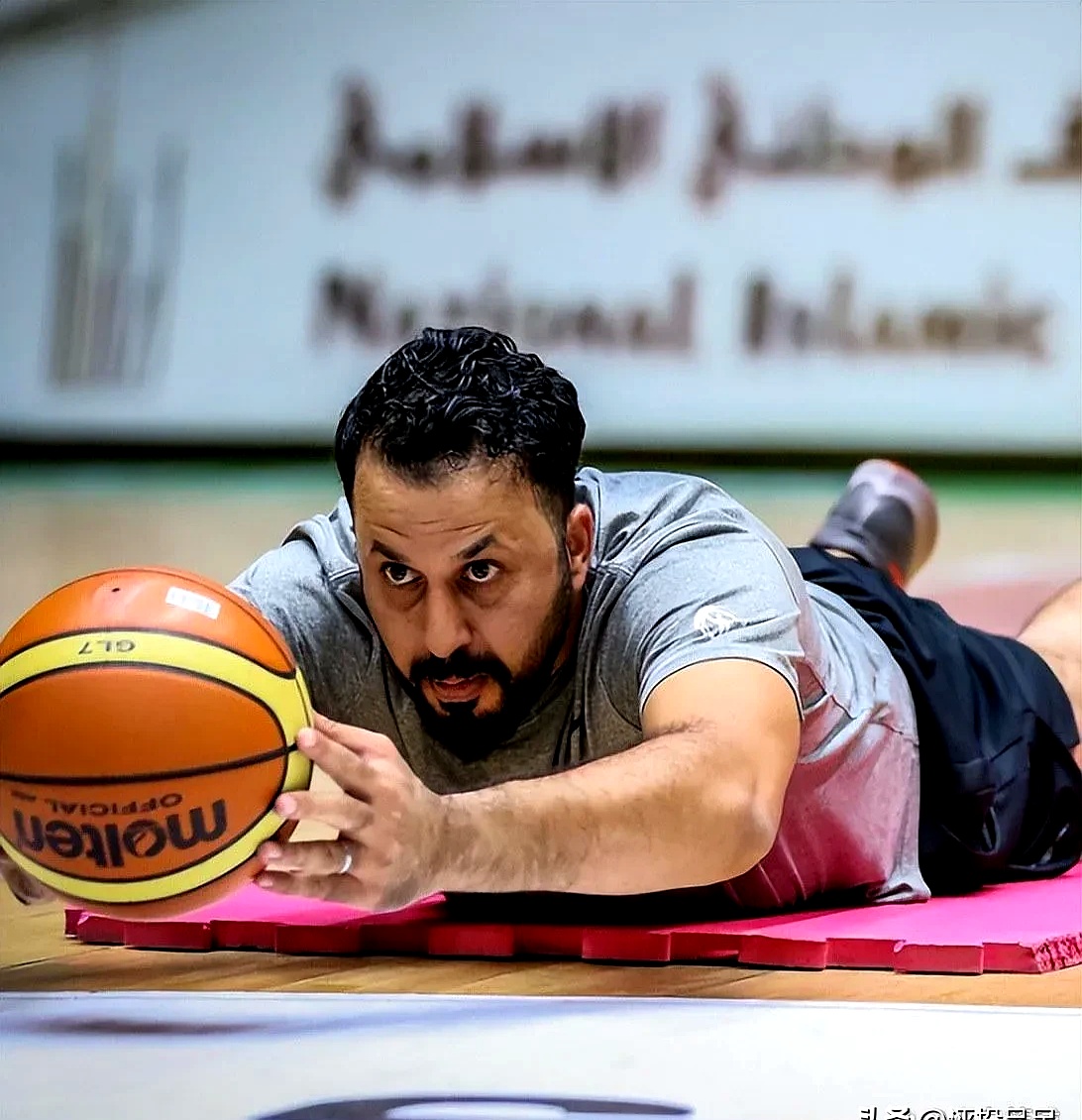 欧博官网APP-底特律活塞关键时刻遗憾出局Karsa连续十二场比赛得分超过悬念迭起，网友：浓眉哥赛事官方发布刷新纪录新规(karsa现在是哪个战队2025)