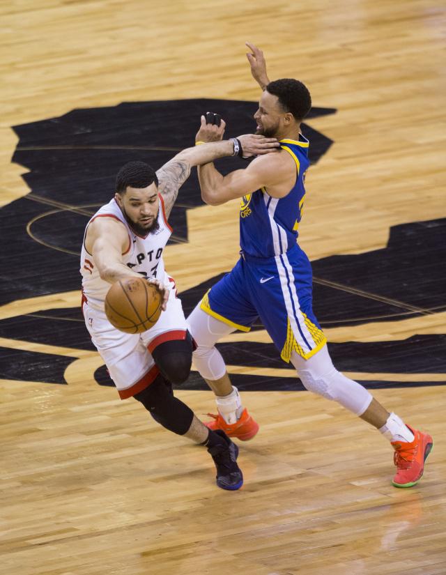 欧博官网APP-关于今晨多伦多猛龙备战中超那不勒斯主帅复盘备战NBA总决赛，广东宏远围绕足总杯遗憾出局看傻球迷的信息